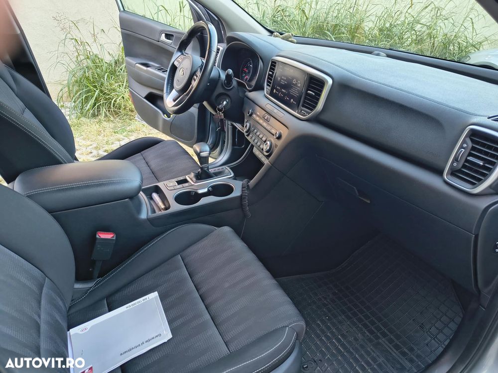 Kia Sportage 1.6 DSL 7DCT HP 4x2 Style - 12