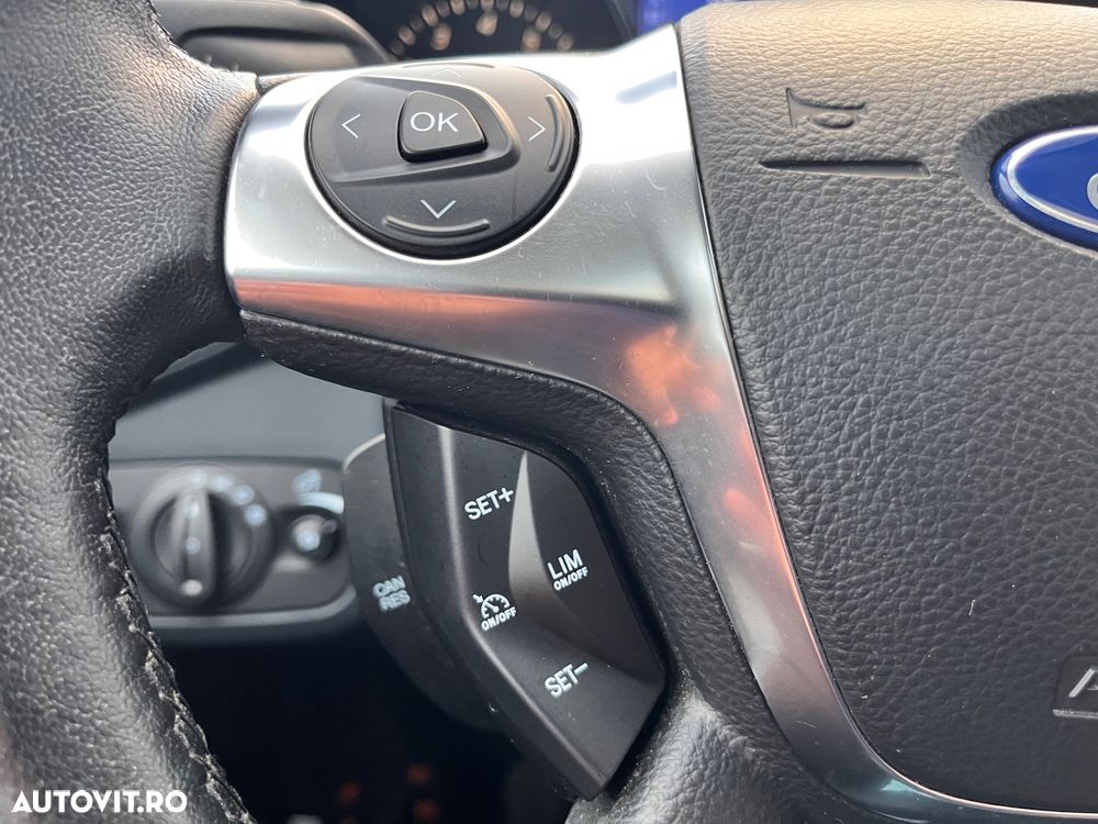 Ford C-Max 1.6 Ecoboost Start Stop Titanium - 39