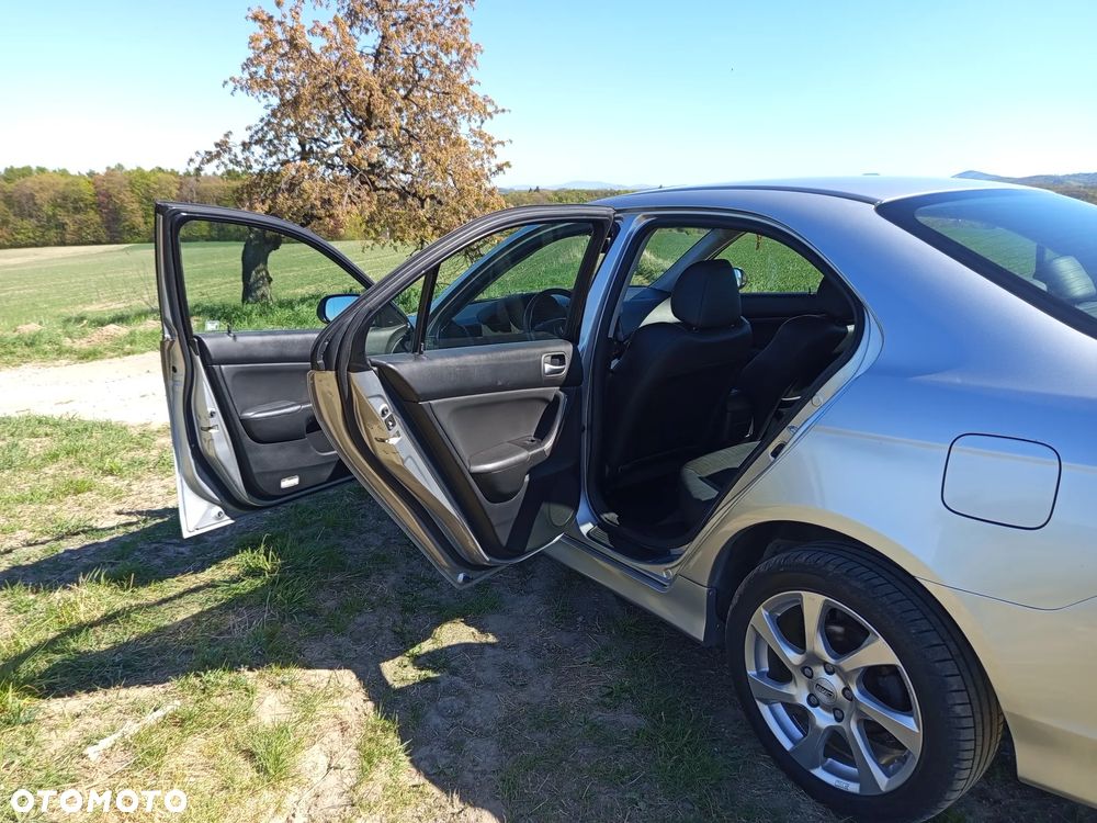 Honda Accord 2.0 Executive - 8