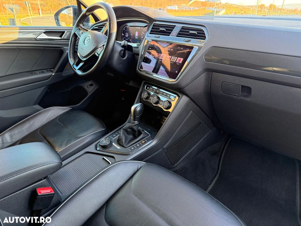 Volkswagen Tiguan 2.0 TDI SCR 4MOTION (BlueMotion Techn.) DSG Highline - 31