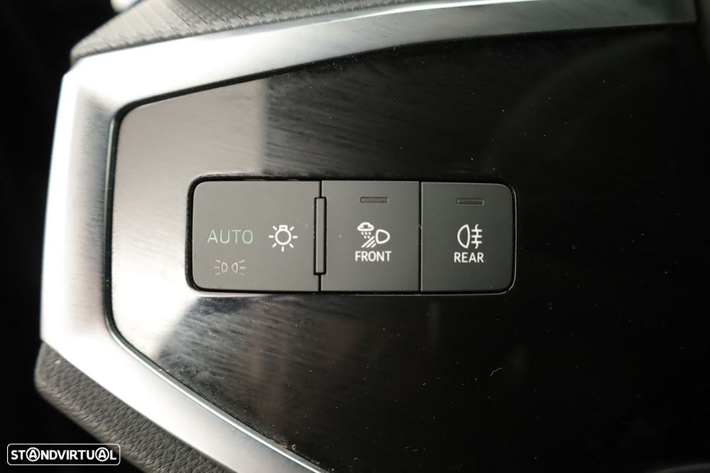 Audi Q3 Sportback 45 TFSIe S line S tronic - 20