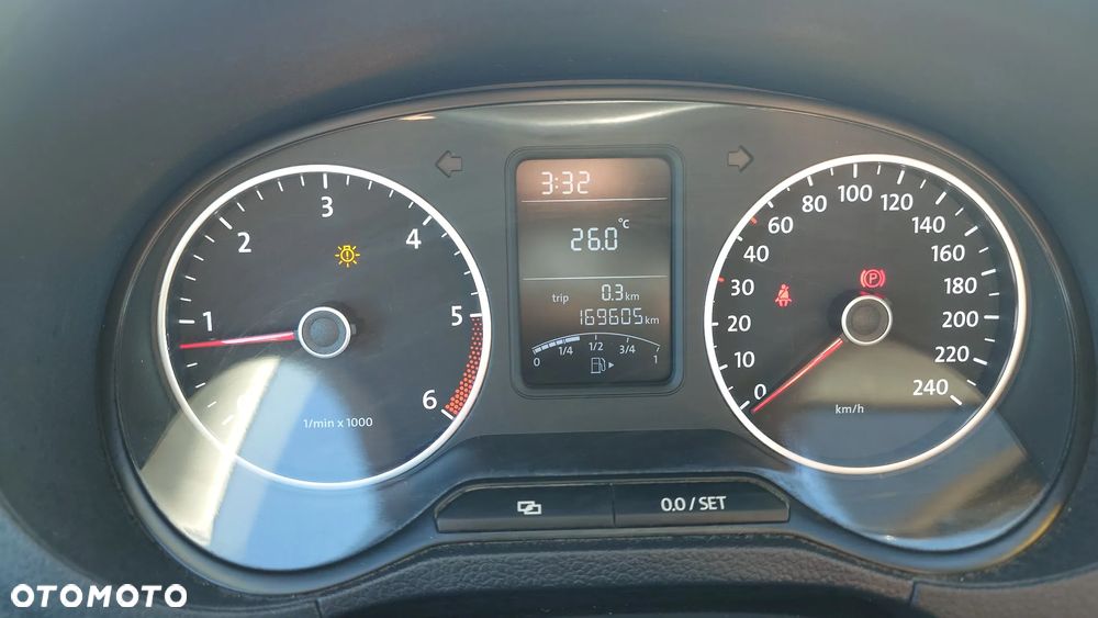 Volkswagen Polo 1.2 TDI Blue Motion - 11