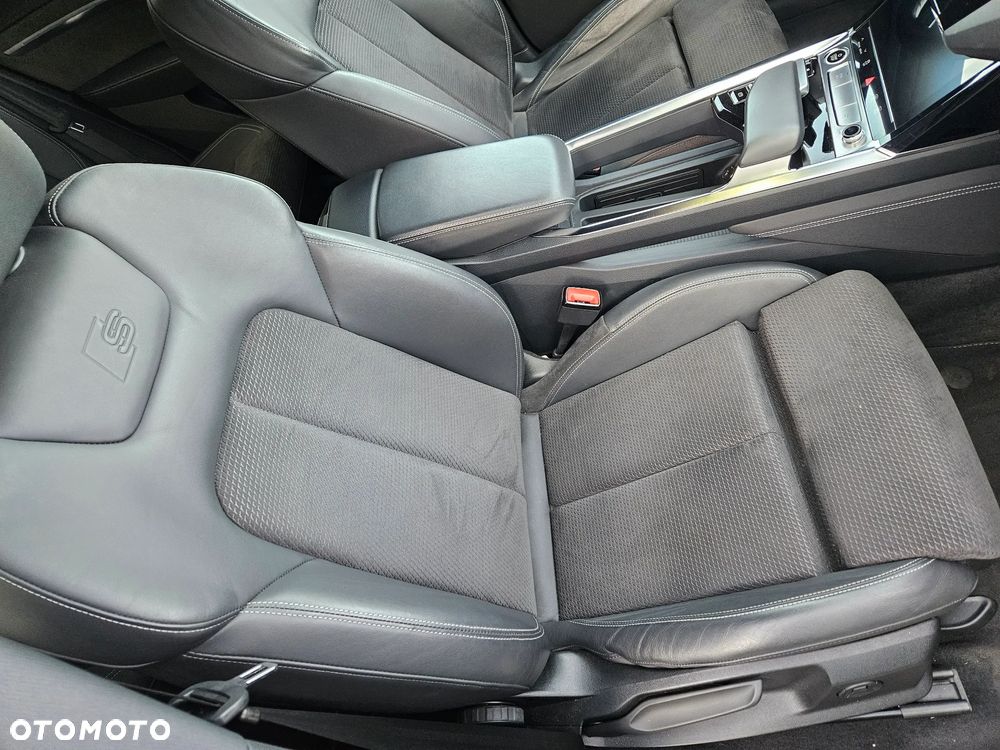 Audi e-tron 50 Quattro - 21