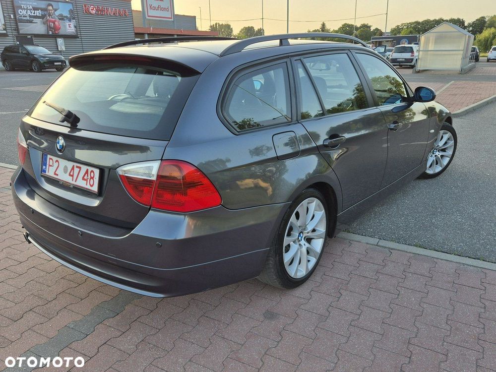 BMW Seria 3 320d - 6