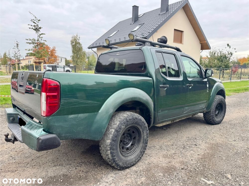 Nissan Navara 2.5 D SE Limited - 8