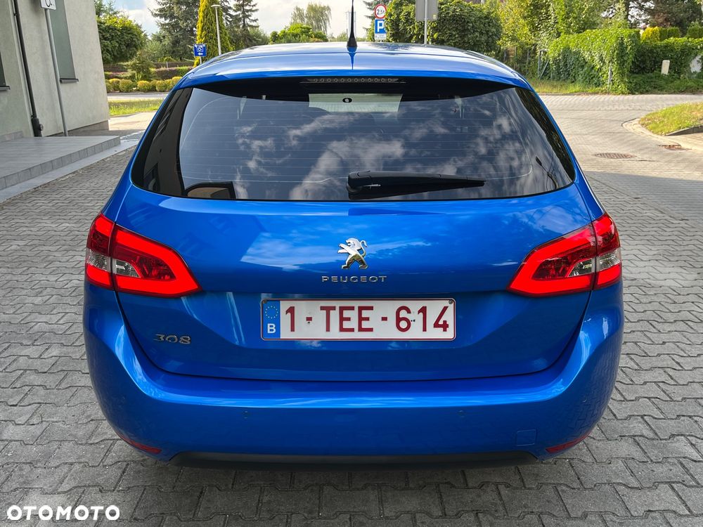 Peugeot 308 BlueHDi 130 EAT8 Business - 14