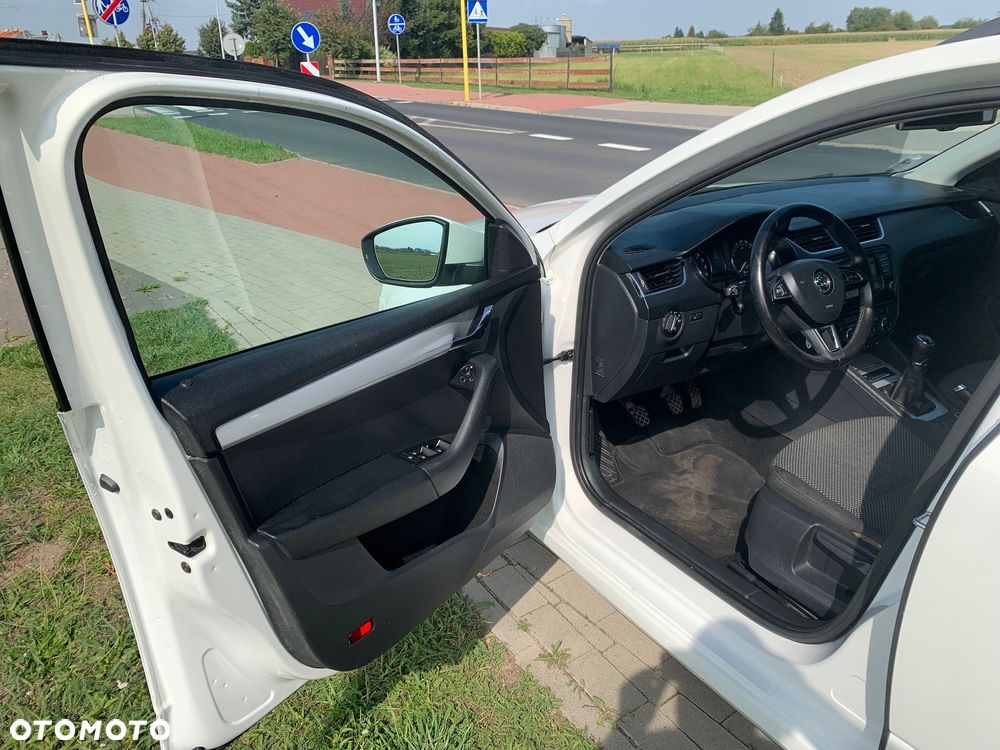 Skoda Octavia 1.6 TDI Active - 20