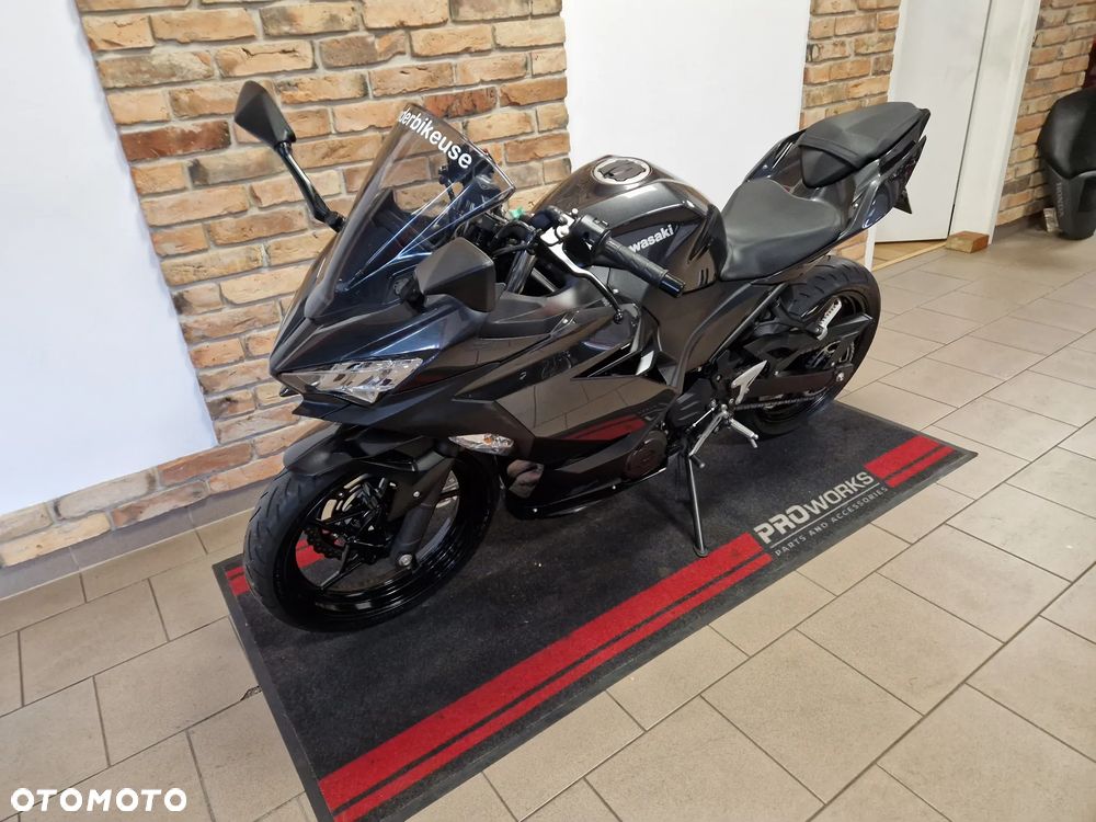 Kawasaki Ninja 400 - 6