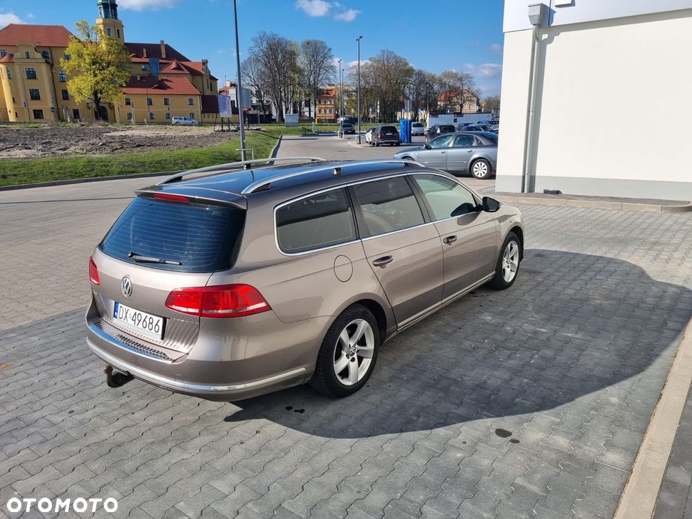 Volkswagen Passat - 7