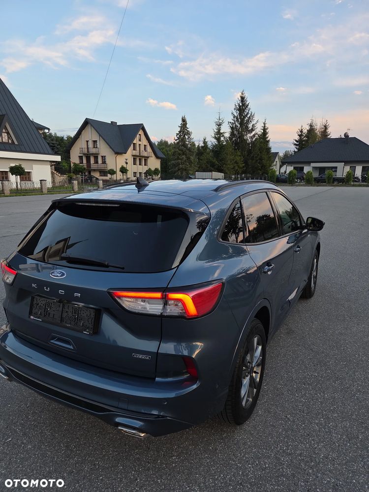 Ford Kuga - 11