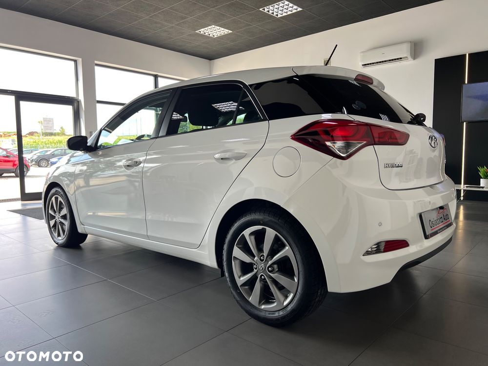 Hyundai i20 - 3