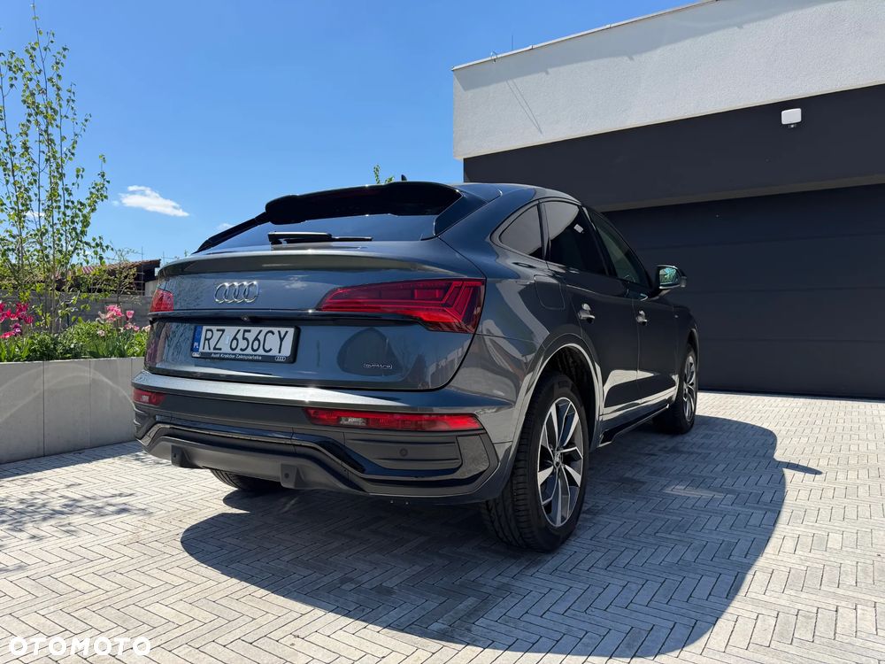 Audi Q5 Sportback - 6