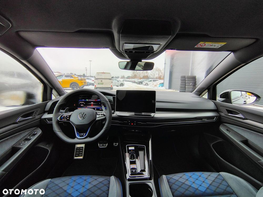 Volkswagen Golf Variant - 32