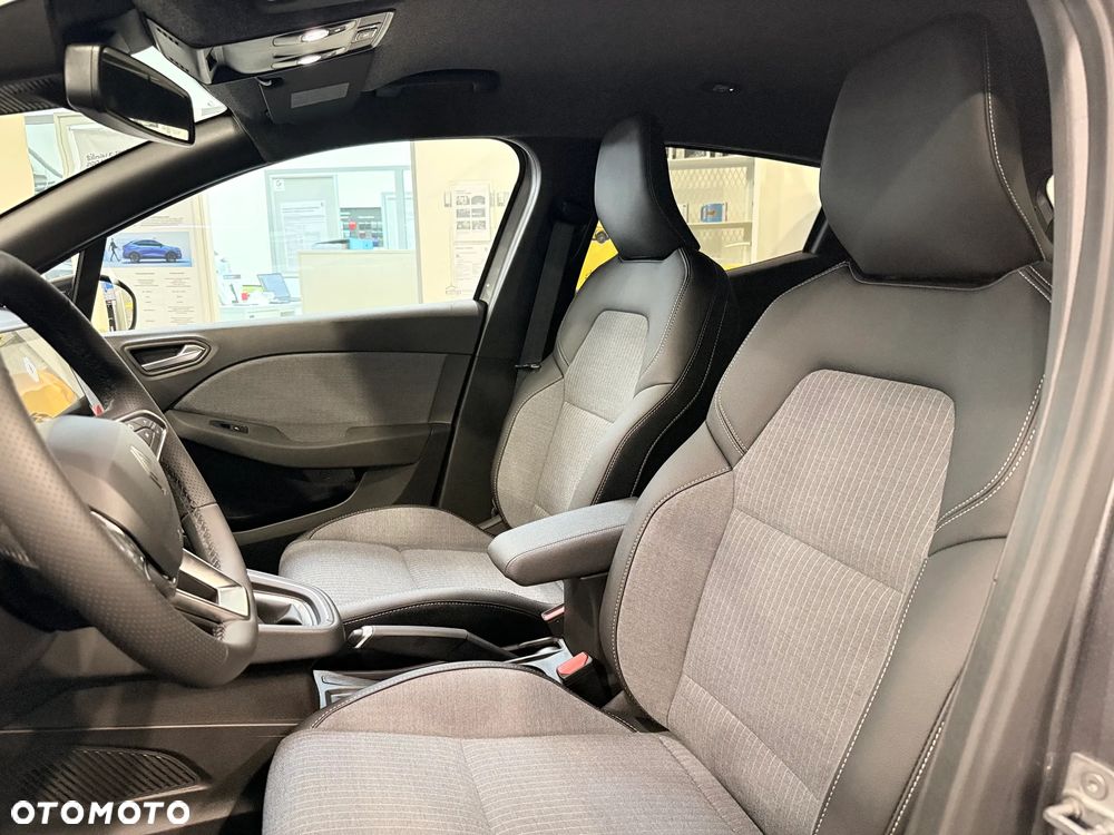 Renault Clio 1.0 TCe Techno - 9