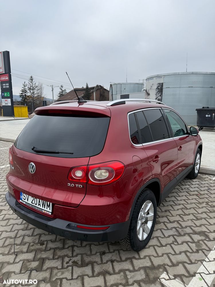 Volkswagen Tiguan - 5