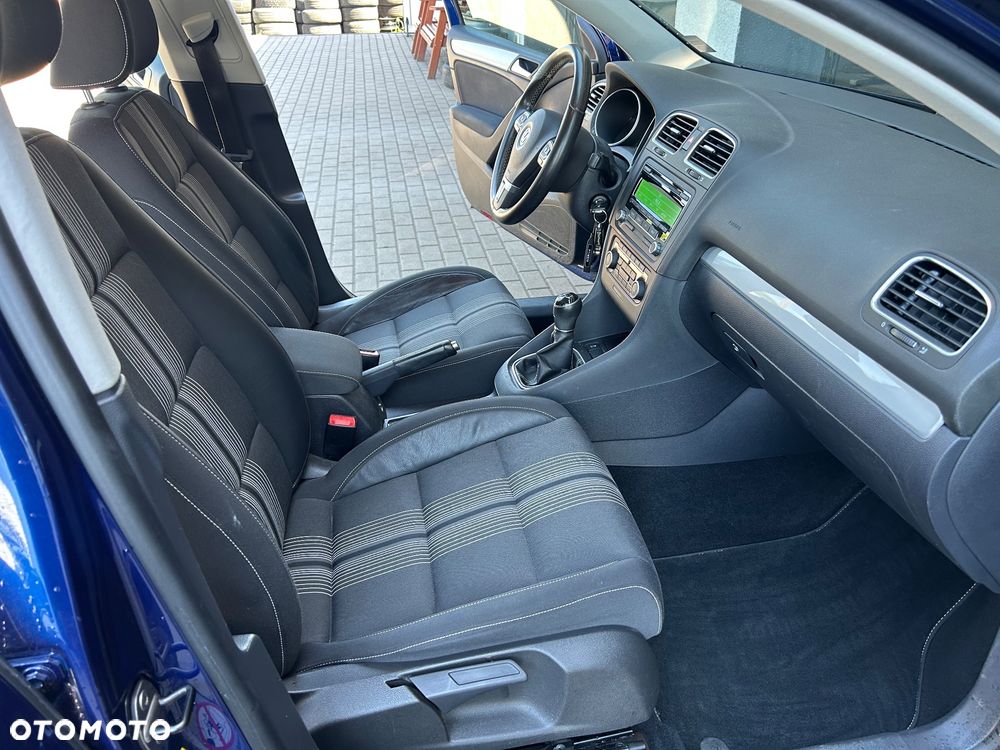 Volkswagen Golf - 14