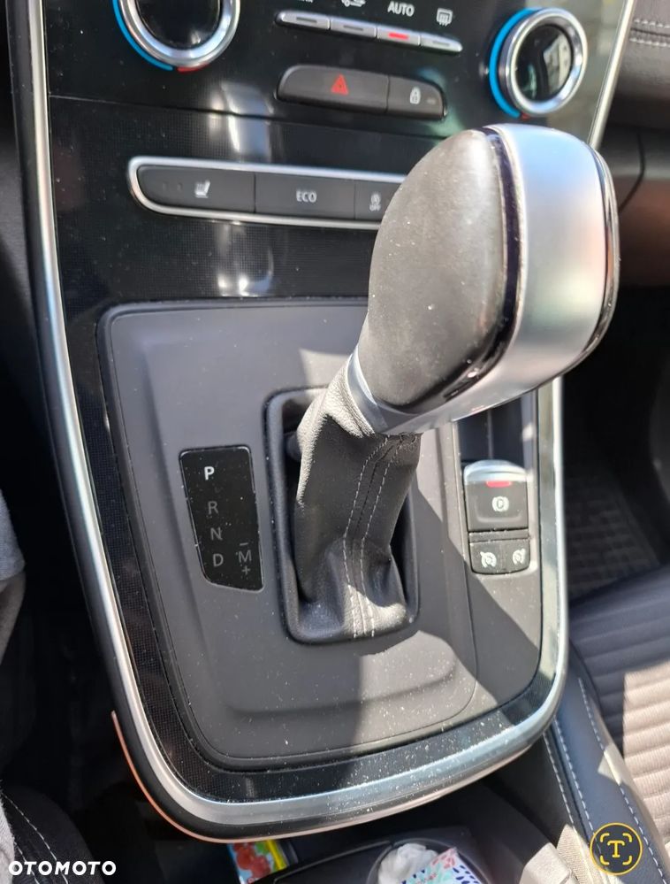 Renault Scenic - 16