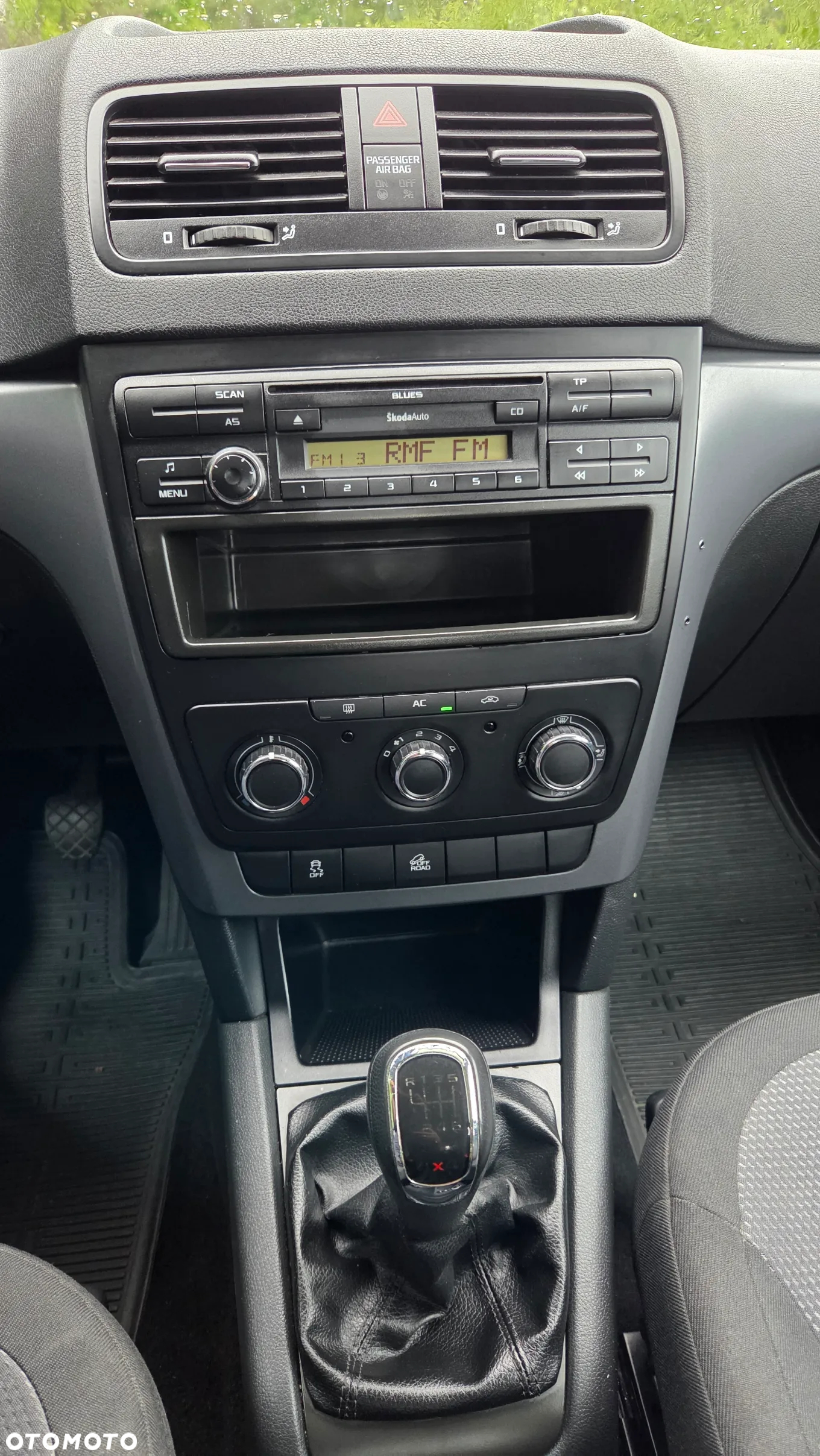 Skoda Yeti 2.0 TDI DPF 4x4 Active - 17