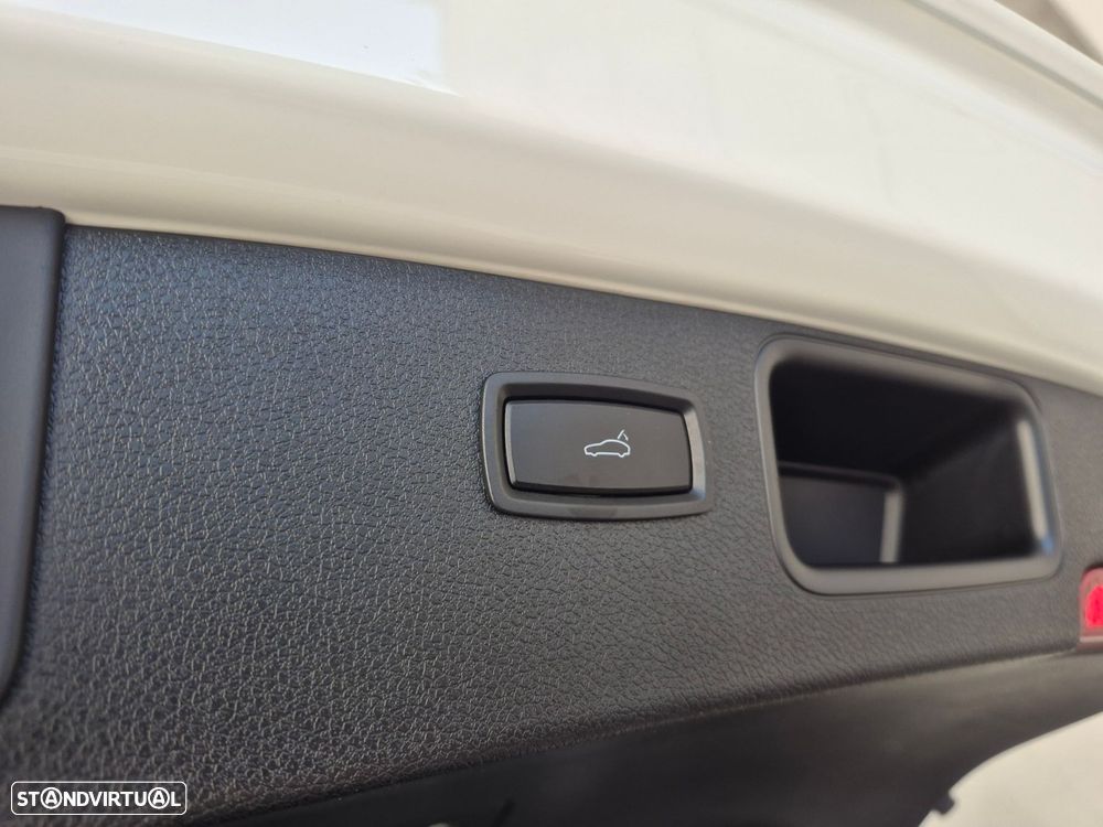 Porsche Macan Standard - 31