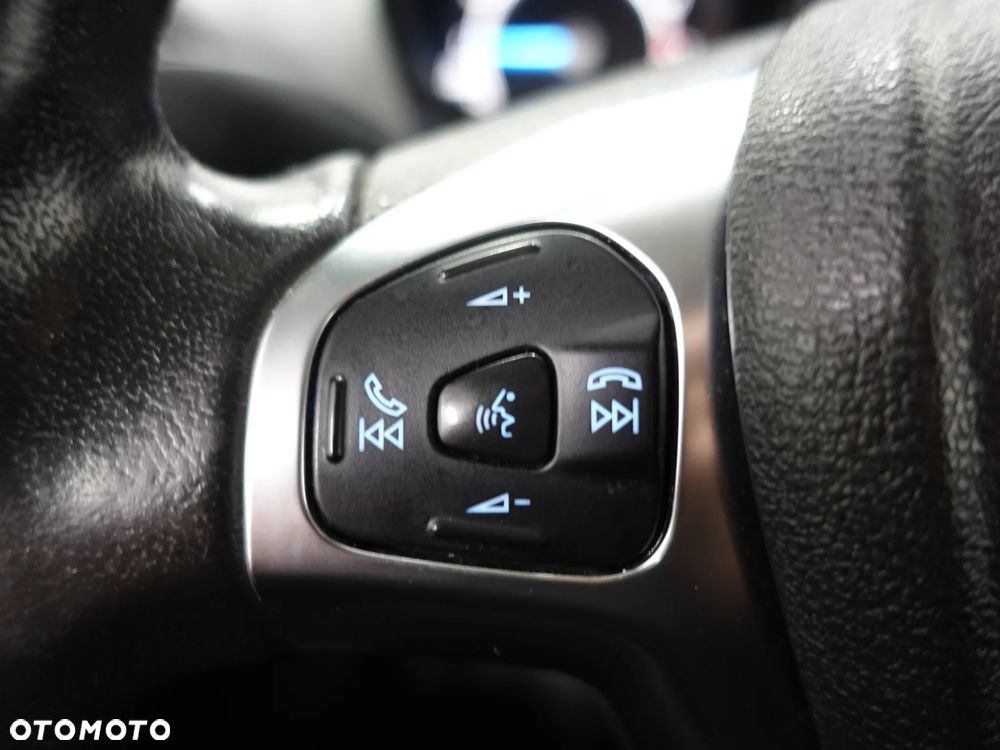 Ford Transit COURIER - 35