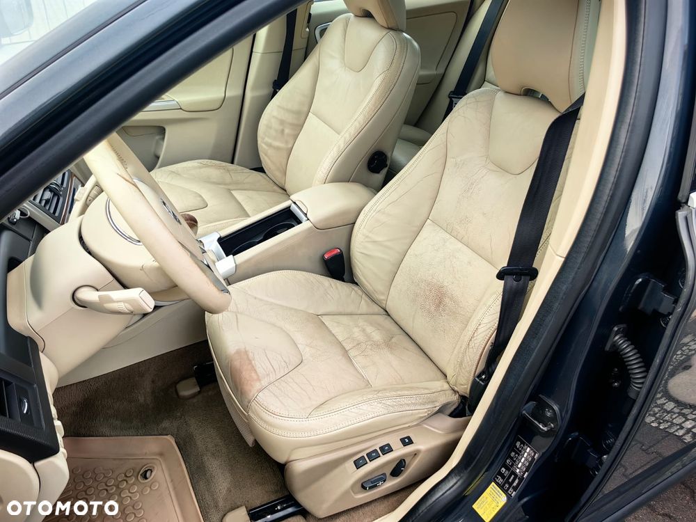 Volvo XC 60 D5 AWD Summum - 14