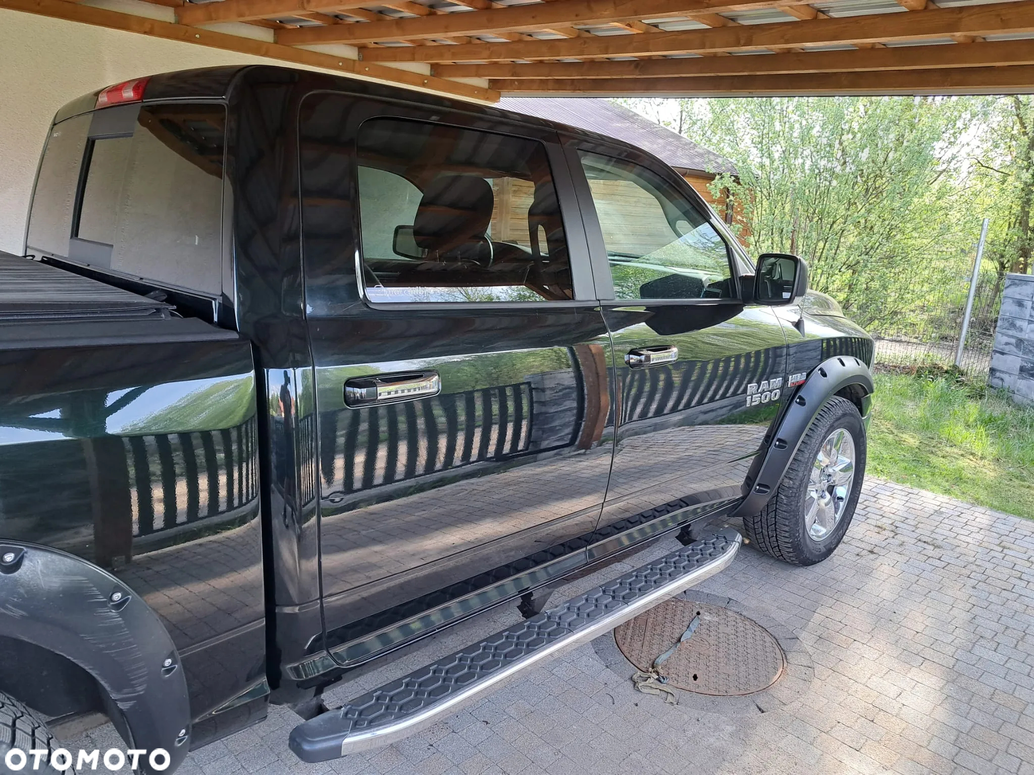 Dodge RAM 1500 5.7 4x4 - 32
