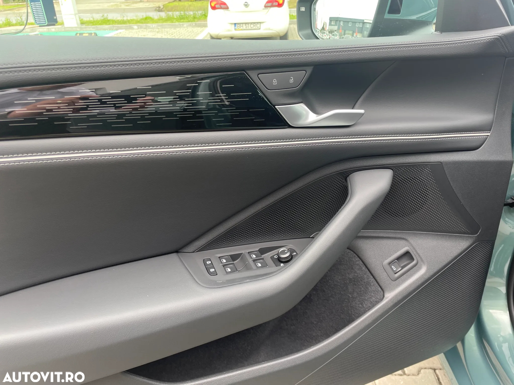 Volkswagen Passat - 15