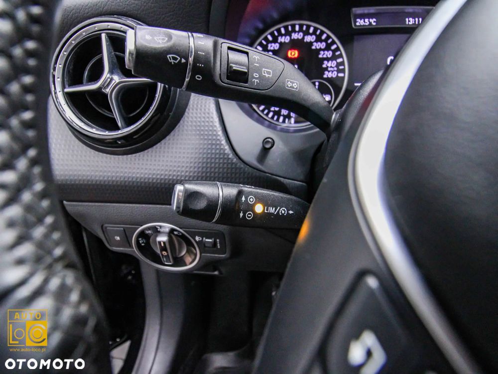 Mercedes-Benz Klasa A 180 CDI AMG Line - 26