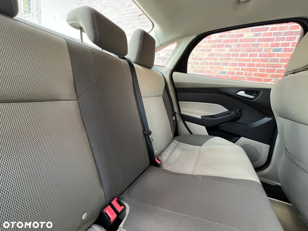 Ford Focus - 20