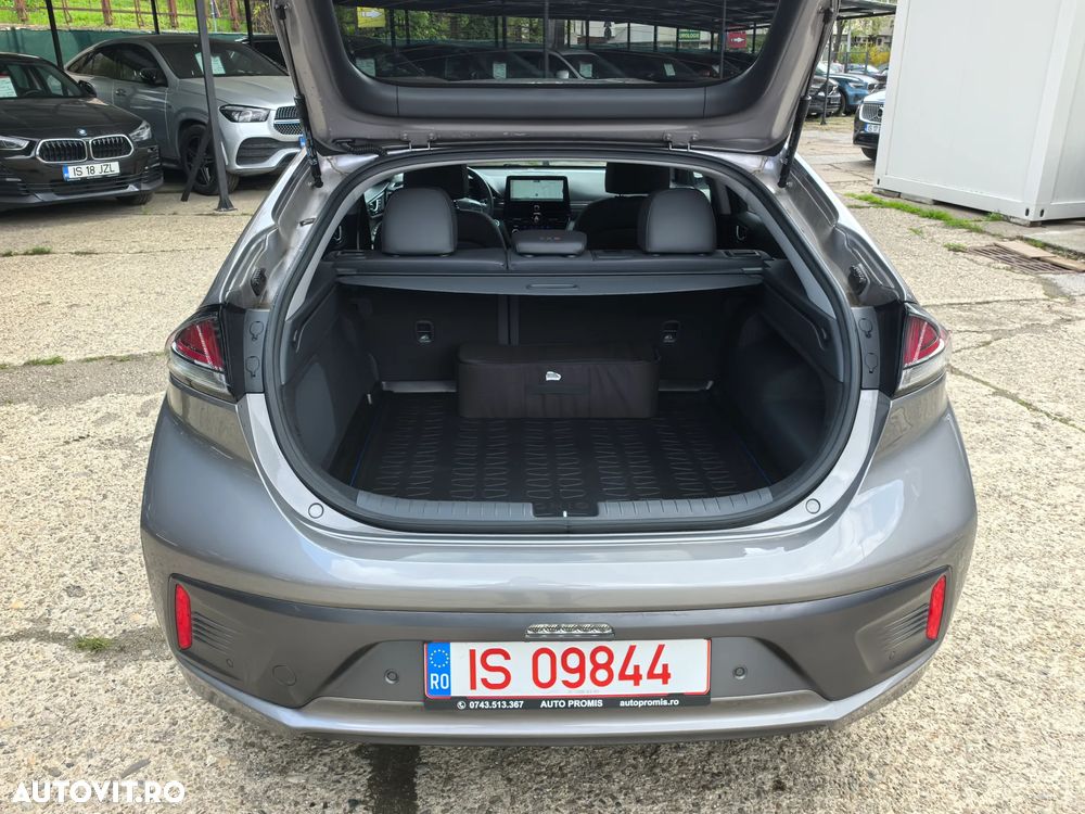 Hyundai IONIQ 1.6 GDI Premium - 19