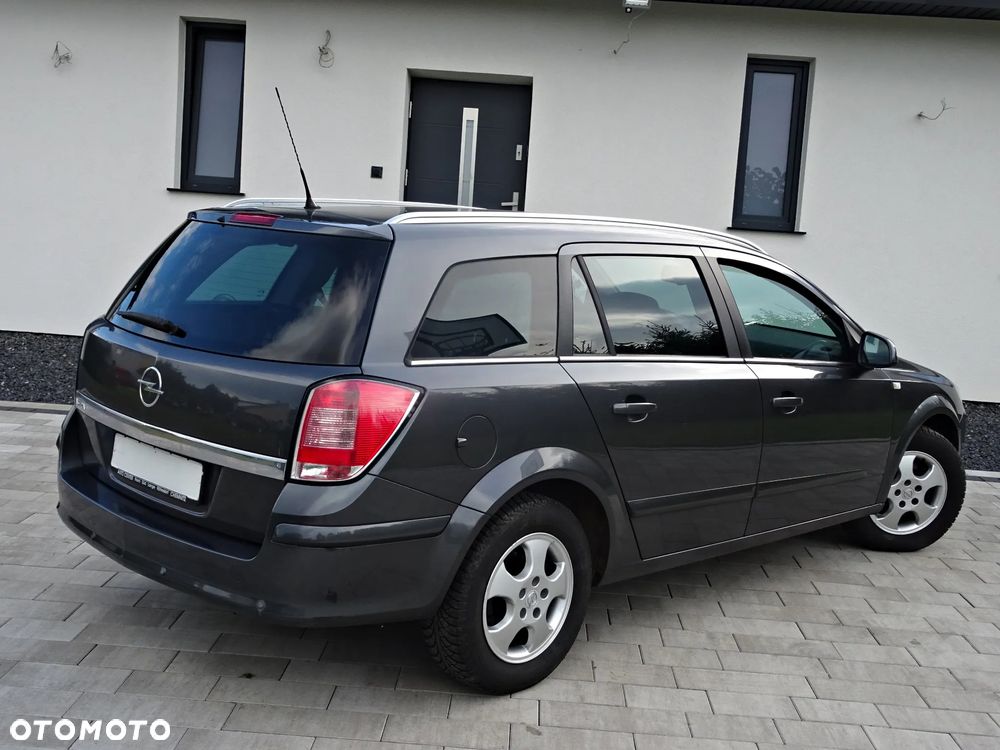 Opel Astra - 11