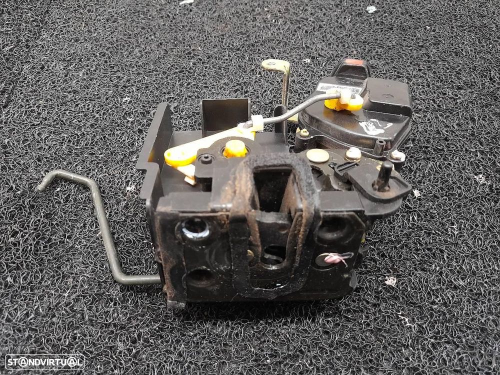 FECHADURA PORTA TRASEIRA ESQUERDA KIA RIO JB - 1