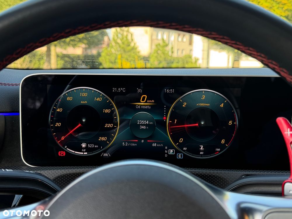 Mercedes-Benz CLA 220 d AMG Line 8G-DCT - 34