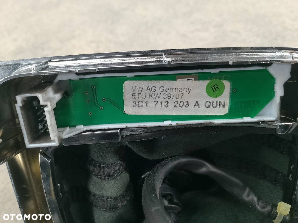 LEWAREK ZMIANY BIEGÓW  PASSAT B6 3C0713265C 3C1713025H 3C1713203A 1K0972353 - 7