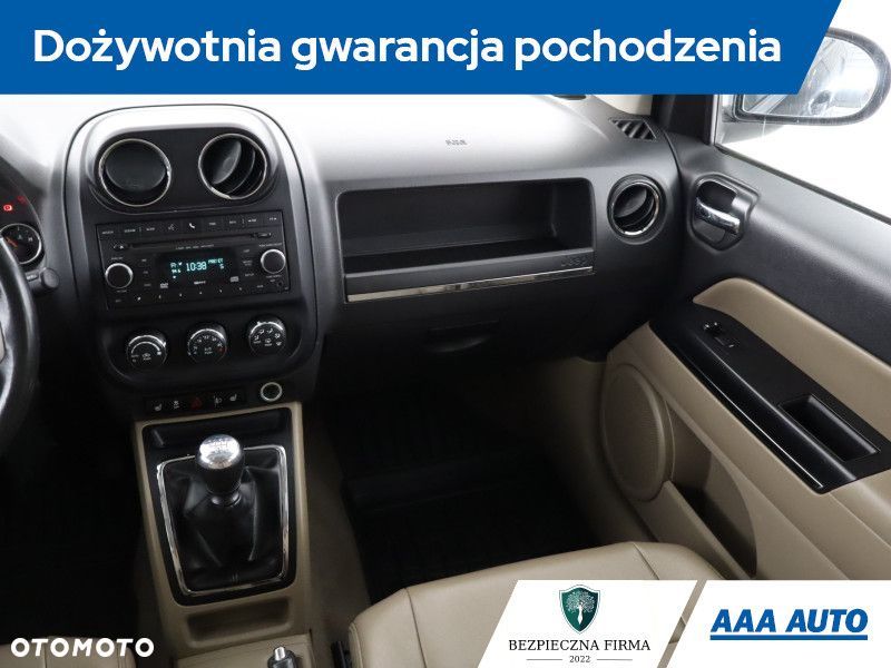 Jeep Compass - 10