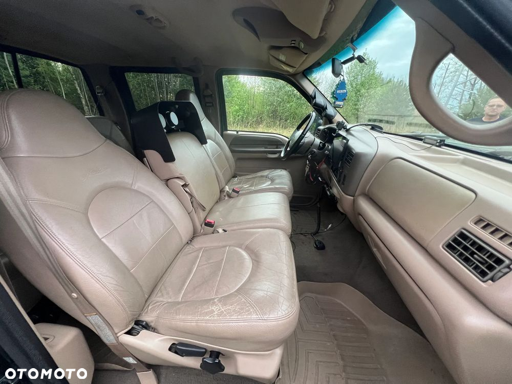 Ford F350 - 18