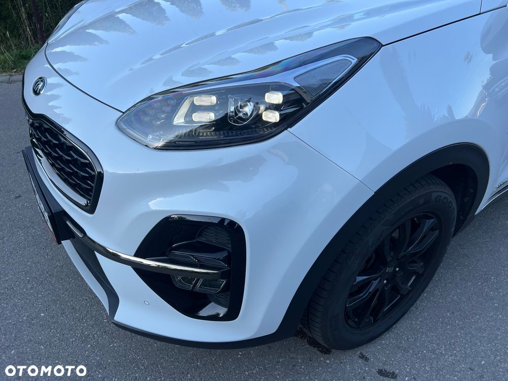 Kia Sportage 2.0 CRDI AWD Eco-Dynamics+ (48V M-H) GT LINE - 8