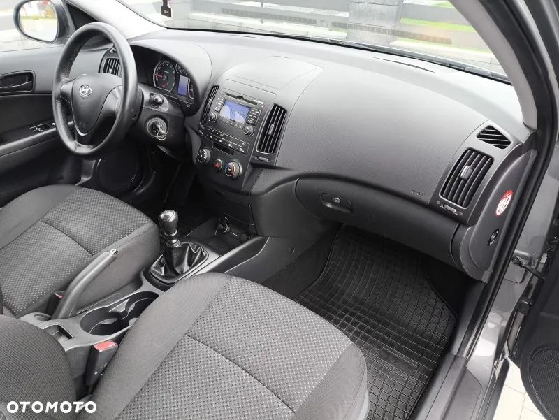 Hyundai i30 i30cw 1.4 Edition Plus - 10