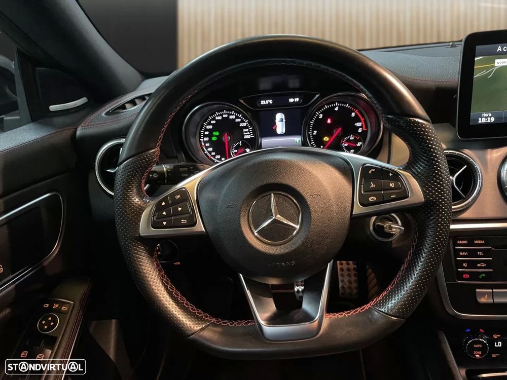 Mercedes-Benz CLA 180 d Shooting Brake AMG Line - 10