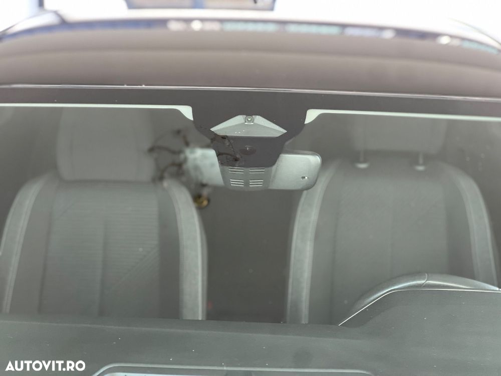 Peugeot 308 SW BlueHDi 130 EAT8 Allure - 24