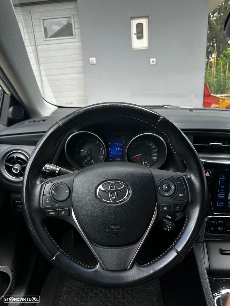 Toyota Auris 1.4 D-4D Comfort+Pack Techno - 30