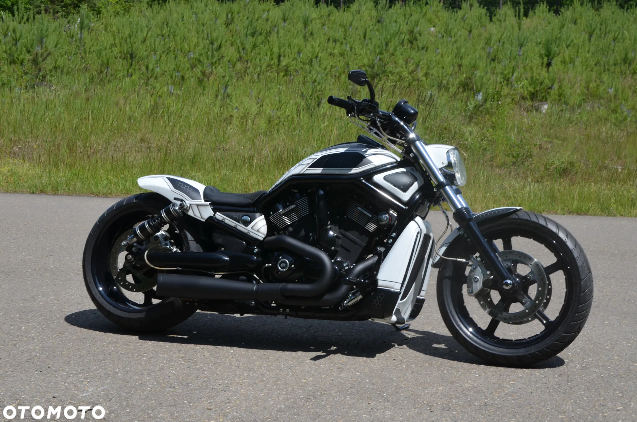Harley-Davidson V-Rod Night Rod - 10