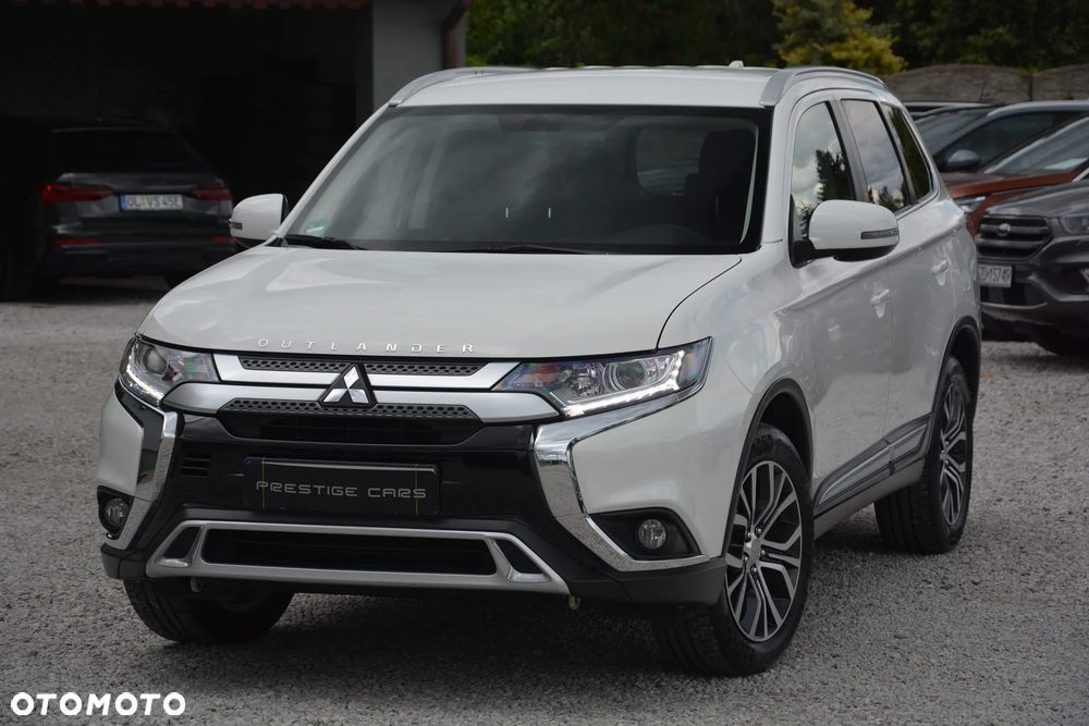 Mitsubishi Outlander - 6