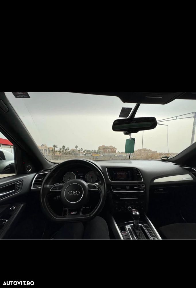 Audi SQ5 - 2