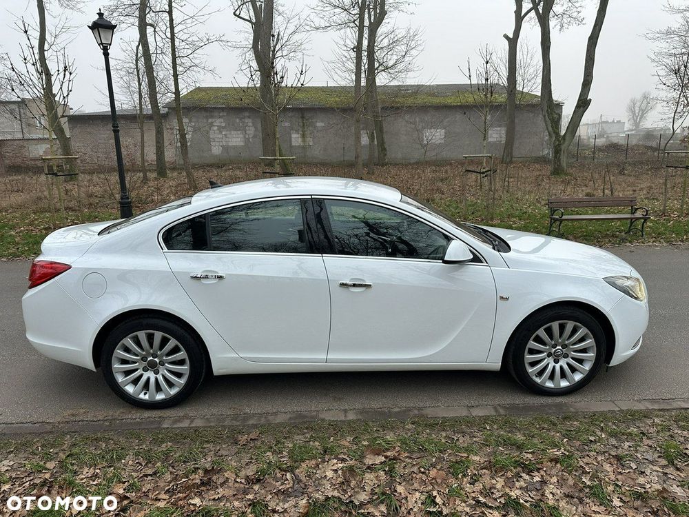 Opel Insignia - 11