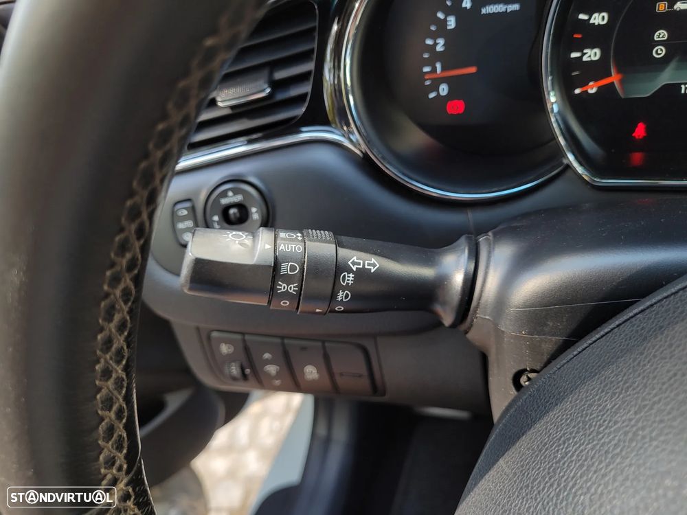 Kia Ceed 1.6 CRDi GT Line - 42
