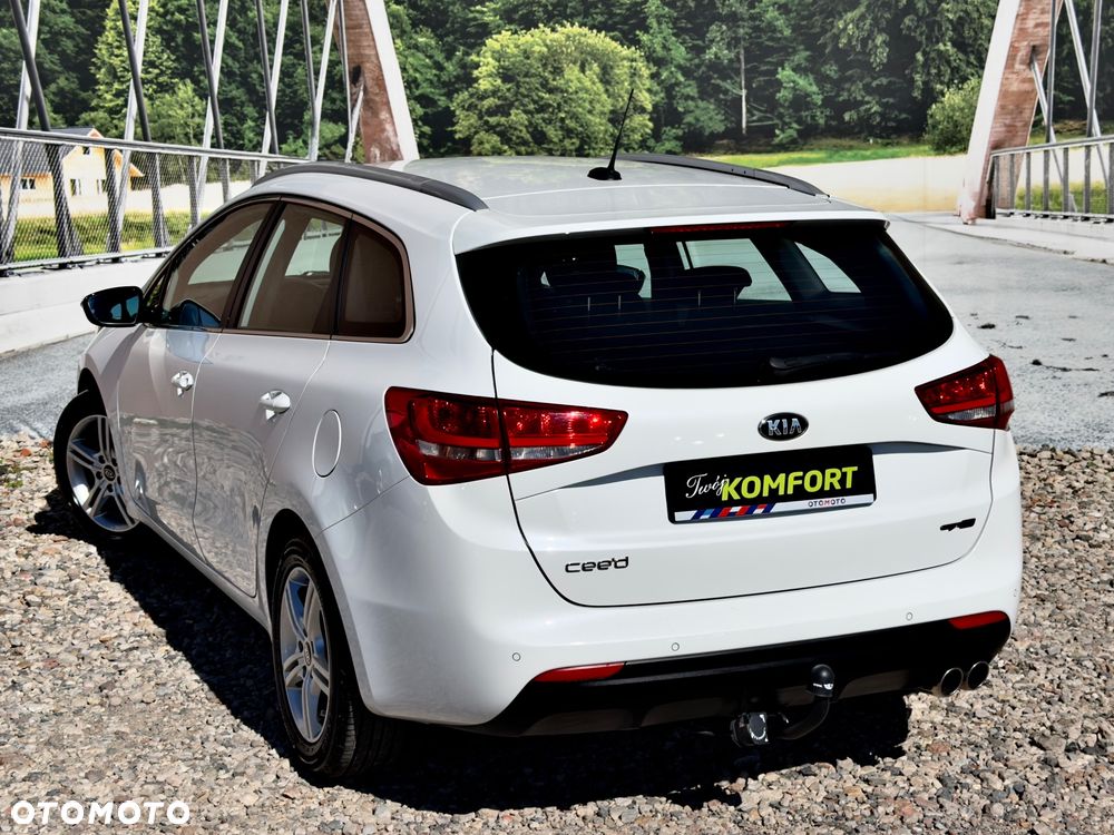 Kia Ceed 1.6 CRDi 136 DCT ISG GT Line - 16
