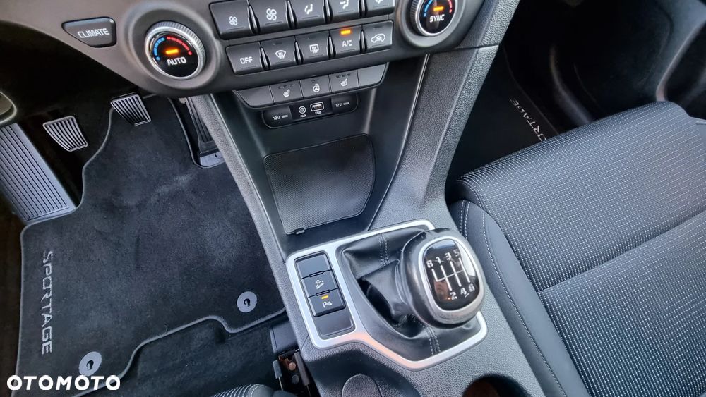 Kia Sportage 1.6 GDI 2WD VISION - 36