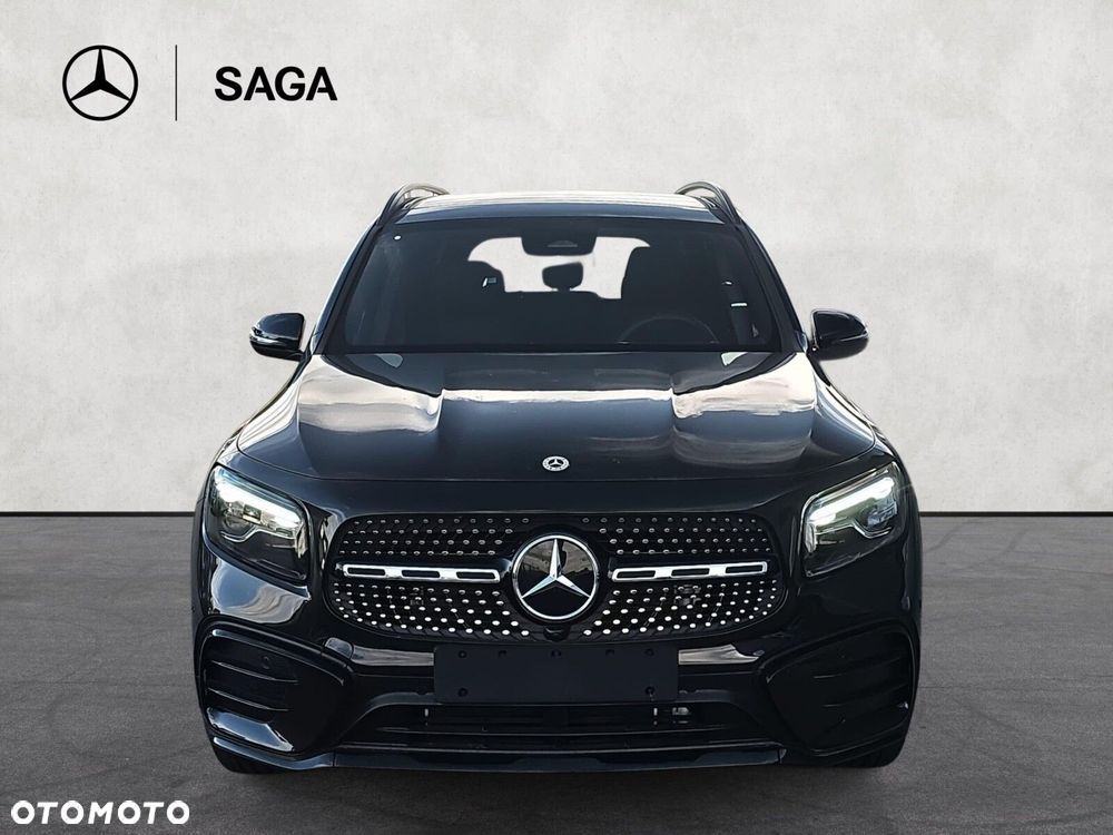 Mercedes-Benz GLB - 2