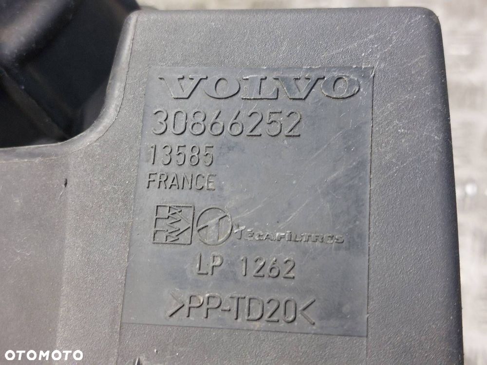 OBUDOWA FILTRA PRZEPŁYWOMIERZ DOLOT VOLVO S40 V40 I 1.9 DI 30866252 - 6